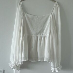 White Arula top